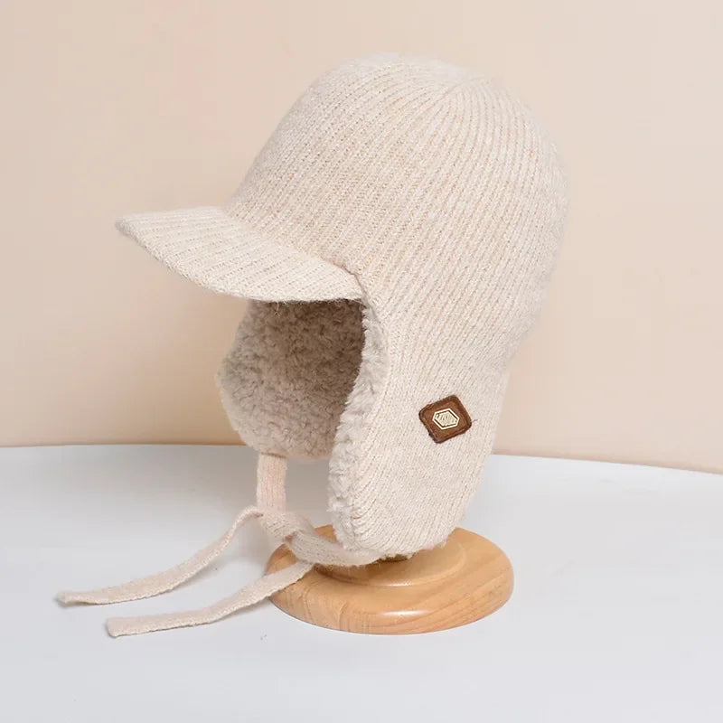 Bonnet Polaire style Bombardier avec Visière et Cache-oreilles intégrés