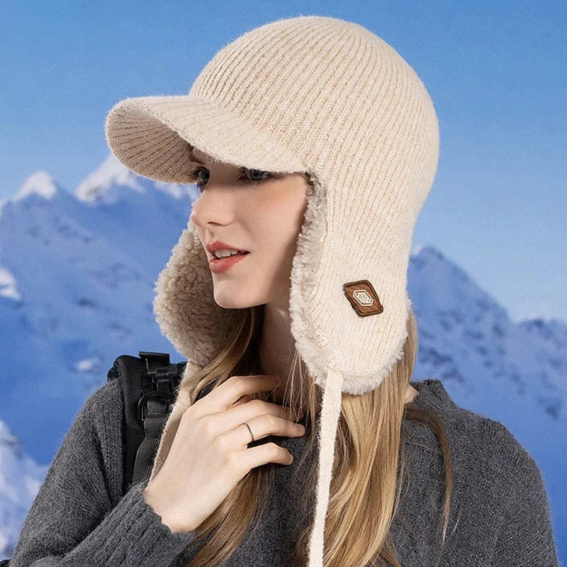 Bonnet Polaire style Bombardier avec Visière et Cache-oreilles intégrés