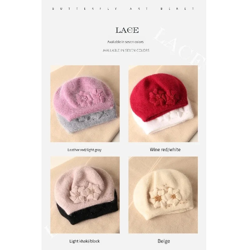 Bonnet en laine avec fleurs et perles