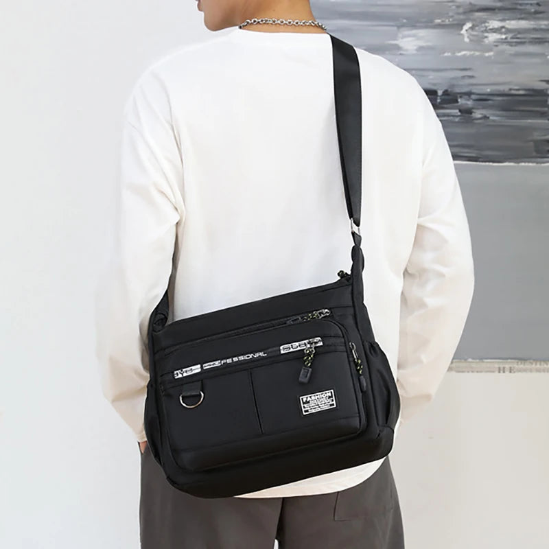 Sacoche Multipoches Homme – Tissu Oxford Résistant