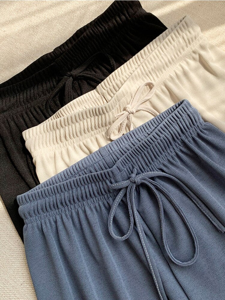 Pantalon large en soie glacée pour femme