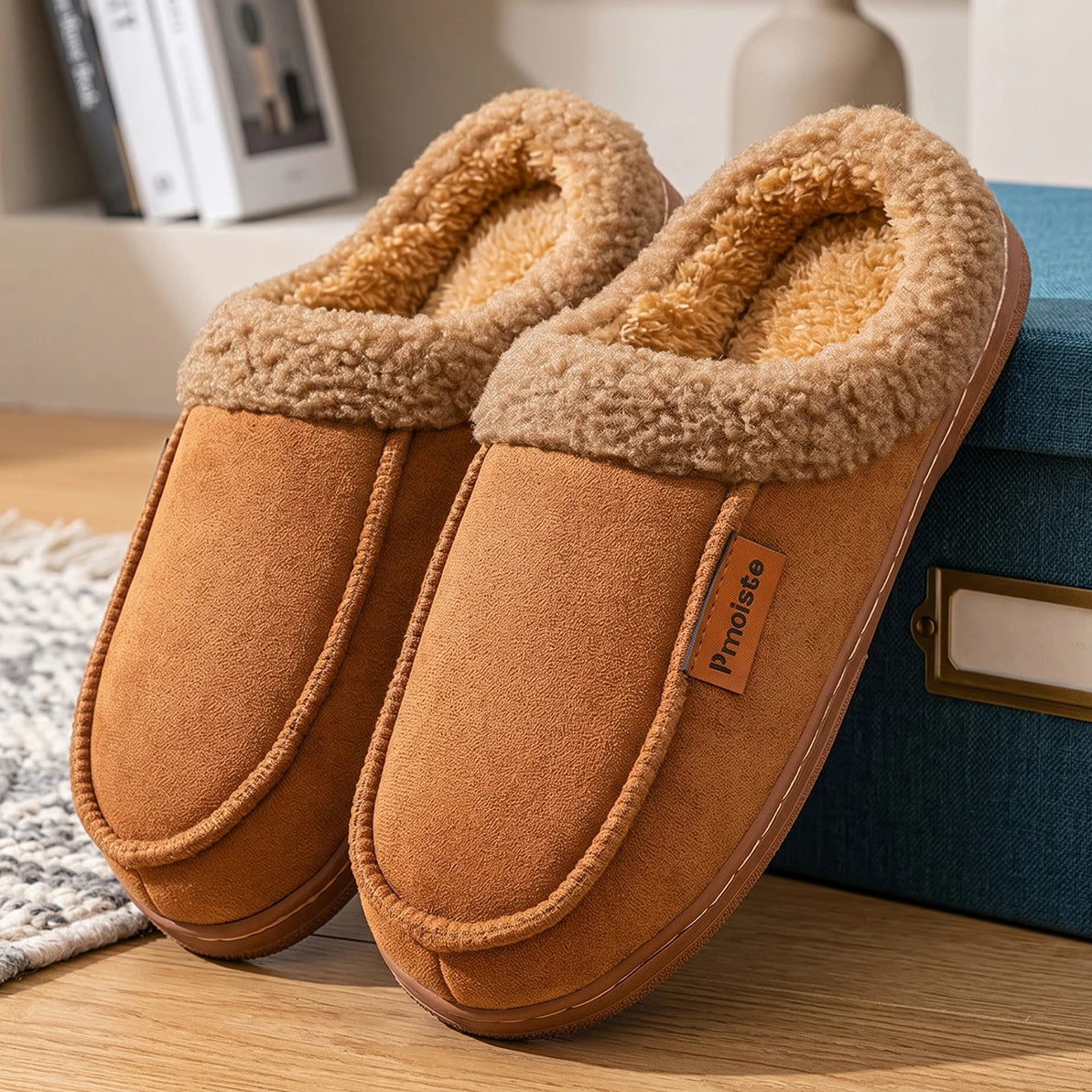 Pantoufles d’Hiver Homme en Daim – Chaudes & Confortables, Semelle TPR Antidérapante – Idéales pour la Maison