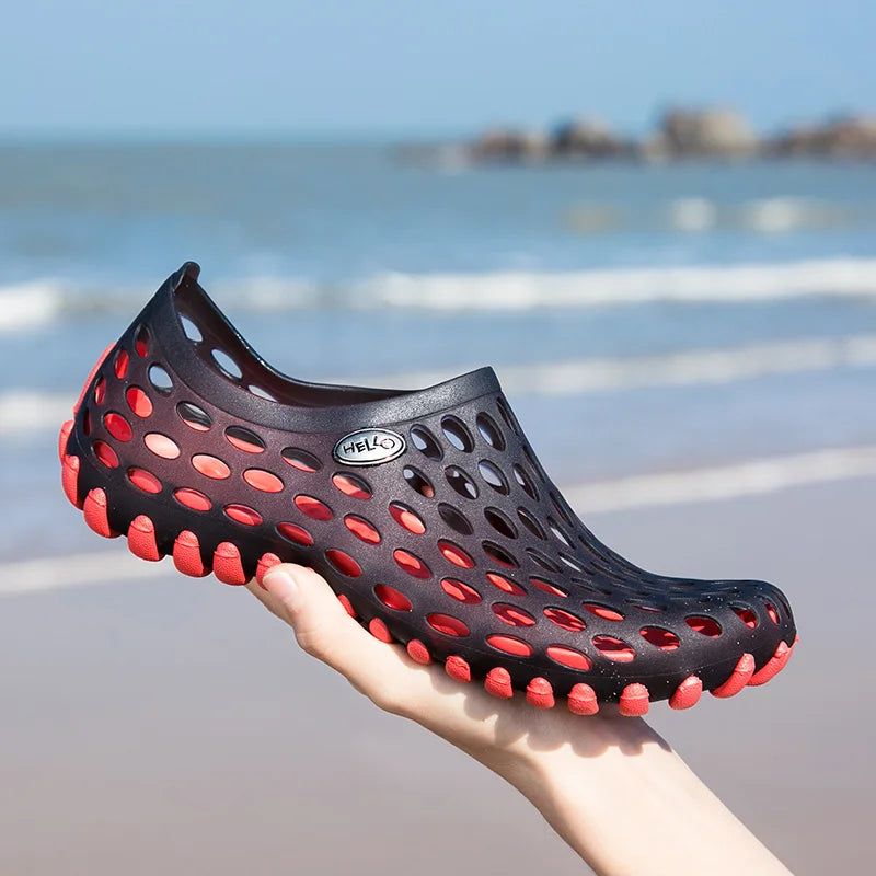Chaussures d’Eau Unisexes en PVC – Légères, Antidérapantes et Idéales pour Plage et Jardin