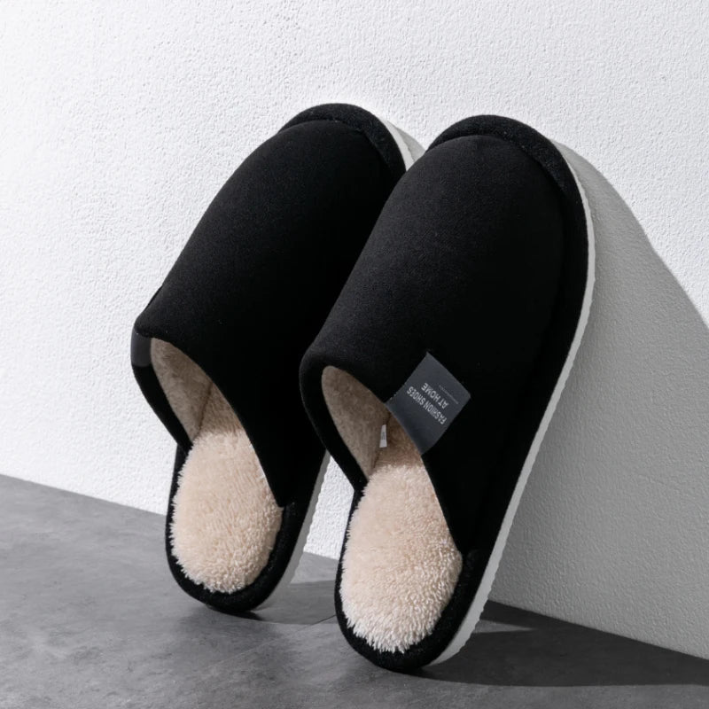 Chaussons d’Intérieur Homme en Suédine – Légers, Silencieux, Chauds & Antidérapants