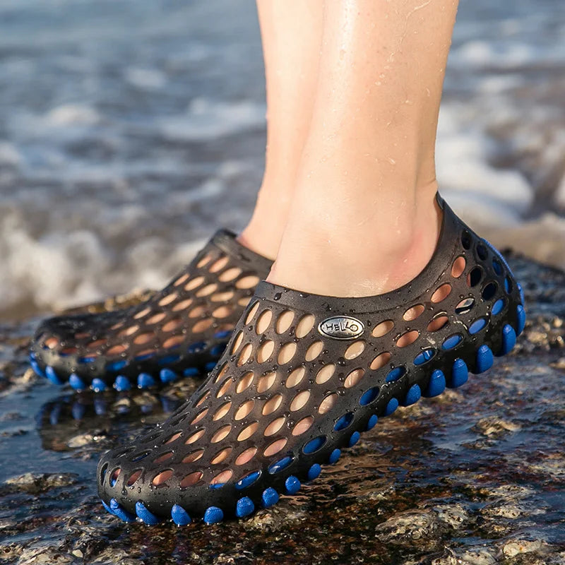 Chaussures d’Eau Unisexes en PVC – Légères, Antidérapantes et Idéales pour Plage et Jardin