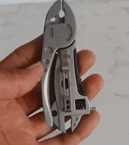 Couteau Suisse de Survie Multi-outils